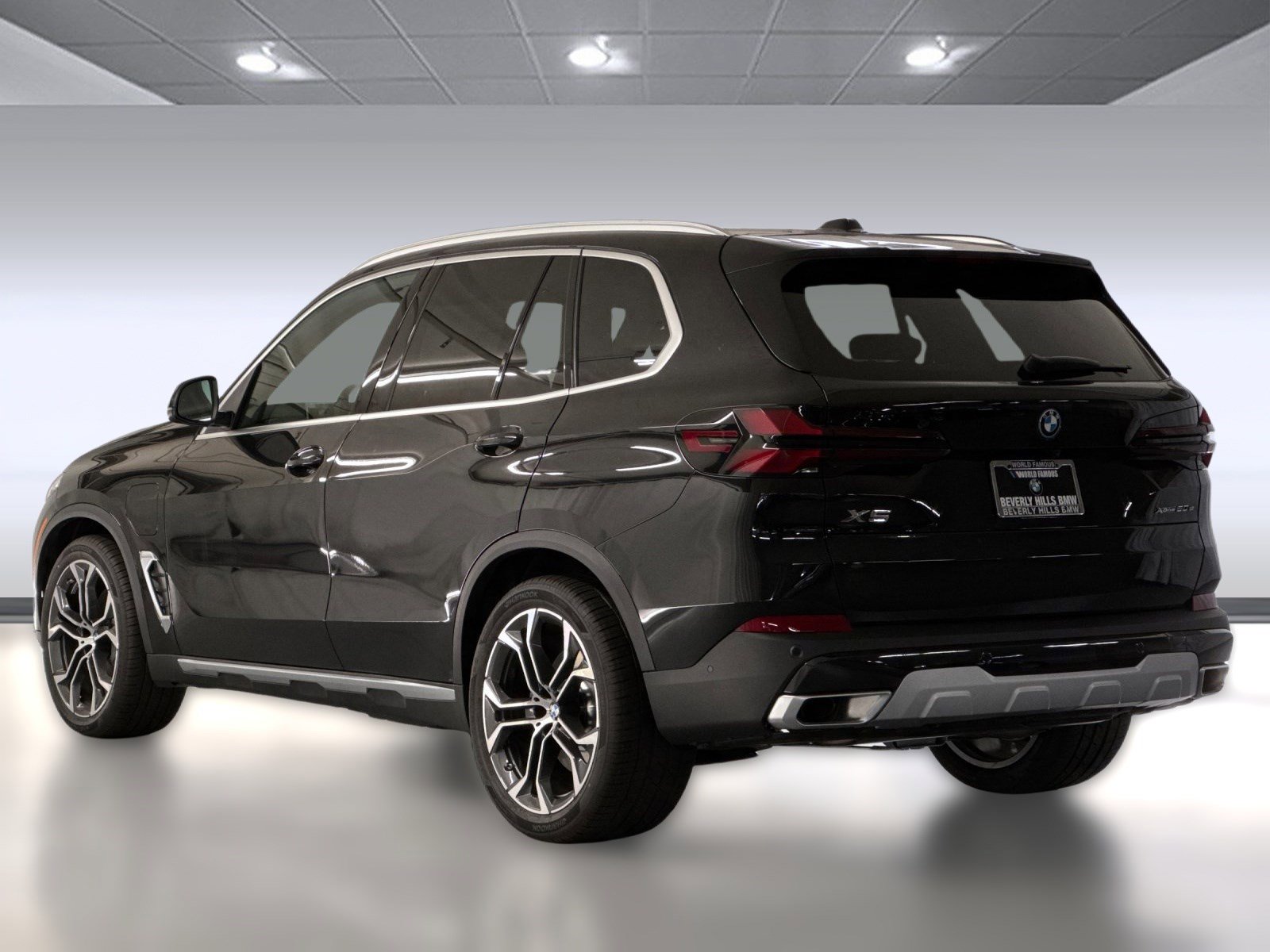 2026 Bmw X5 xDrive50e photo 3