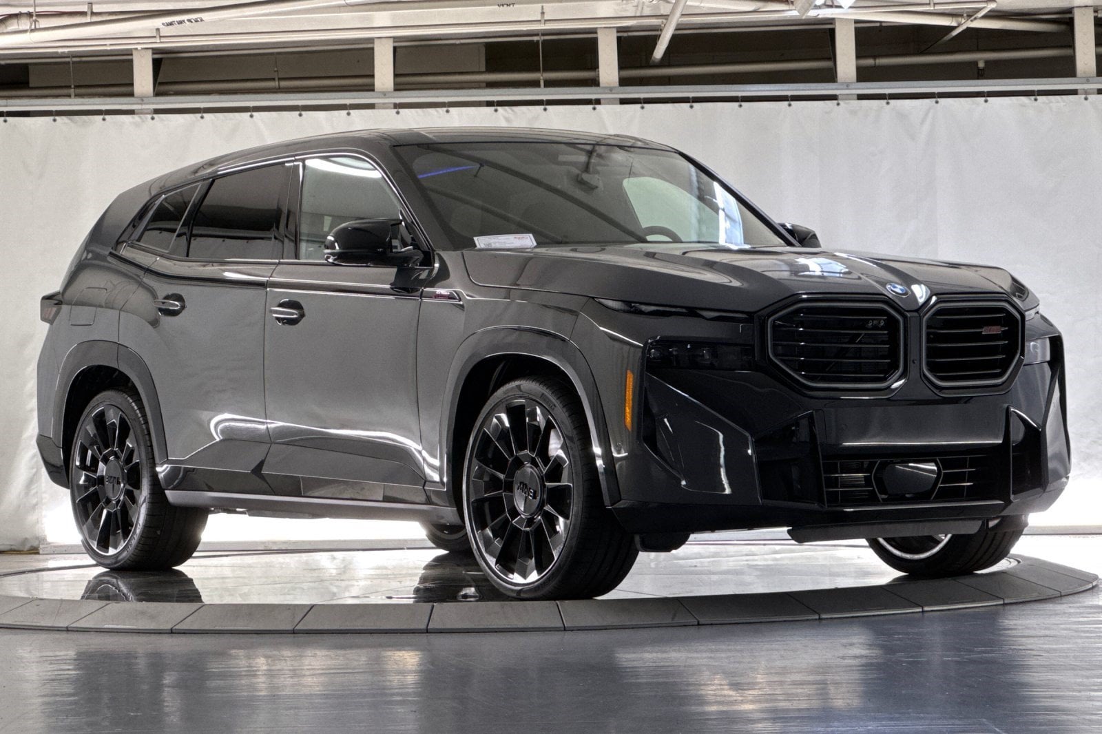 XM Label SUV