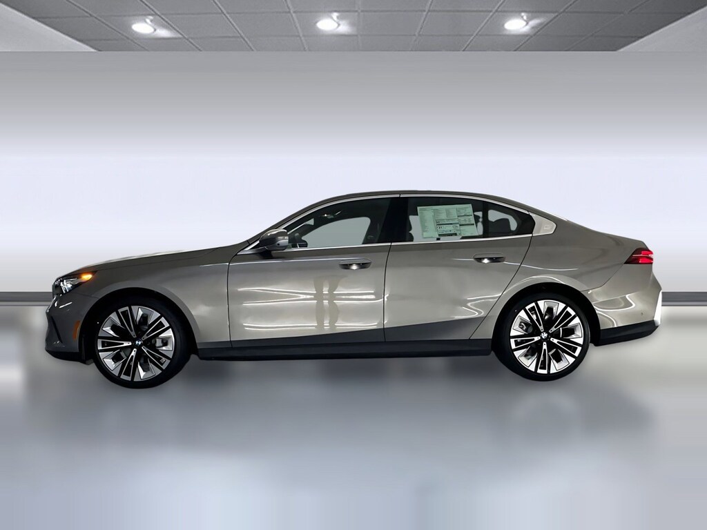 Used 2026 BMW 530i Sedan