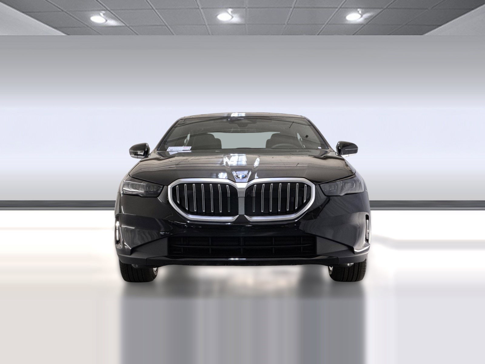 2026 BMW 530i photo 4