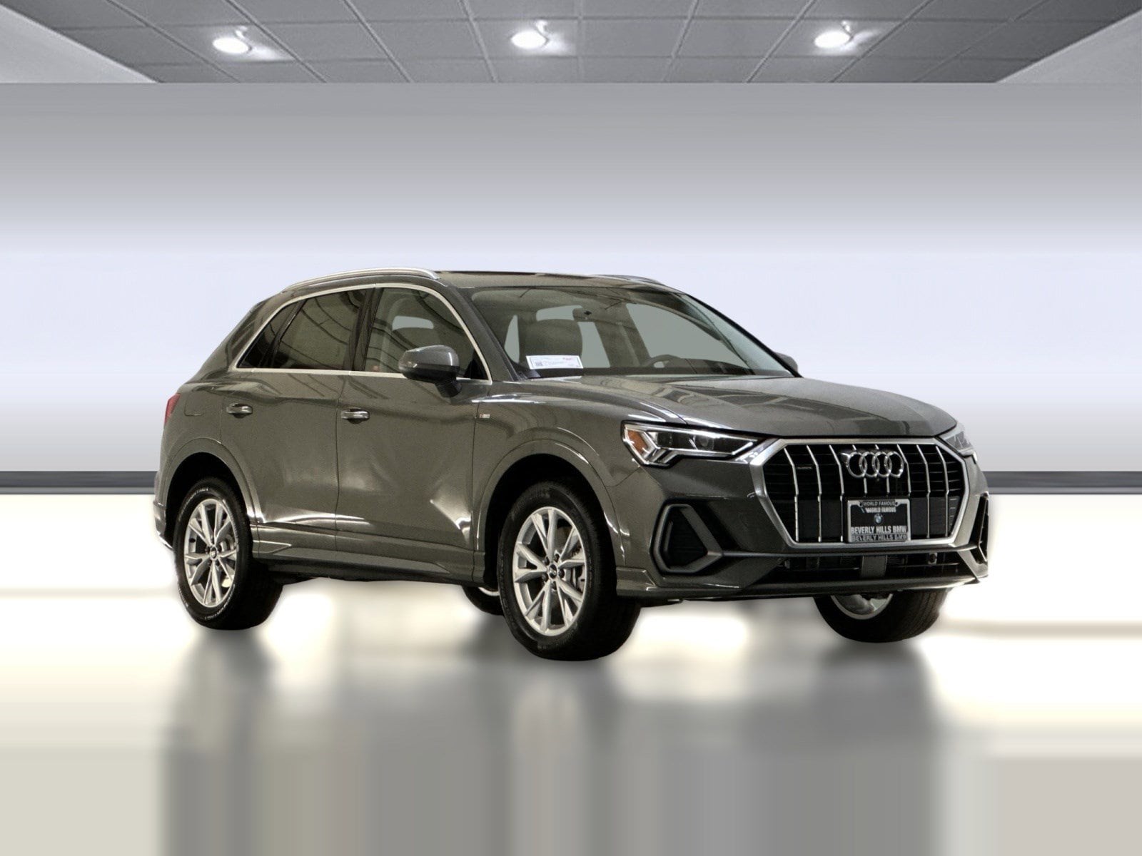 2025 Audi Q3 S line Premium Plus photo 5