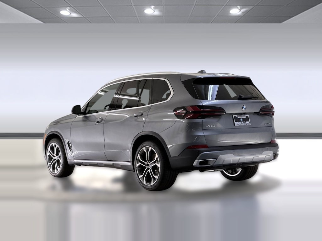 New 2026 BMW X5 sDrive40i SUV