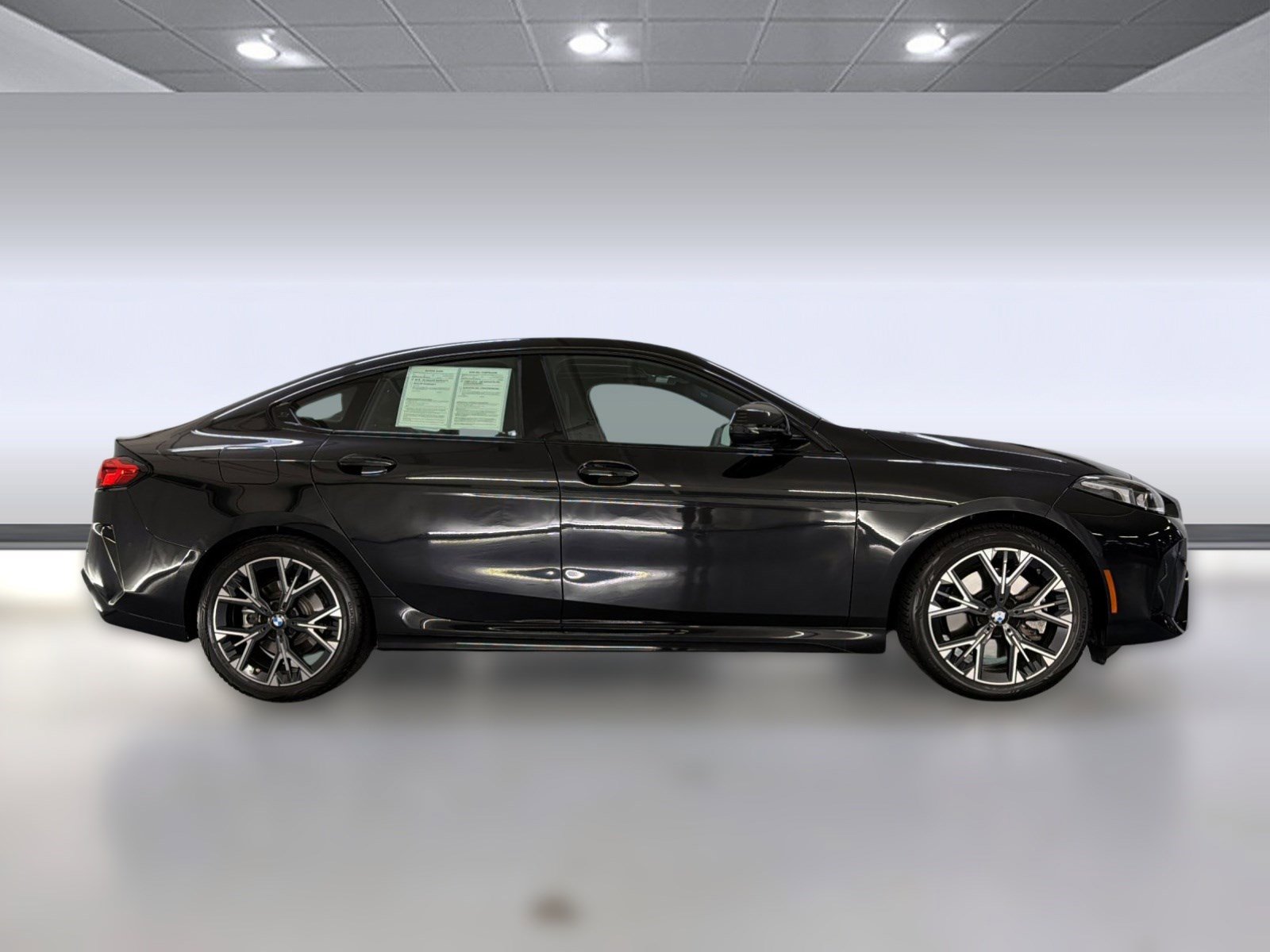 2025 BMW 228i xDrive photo 3