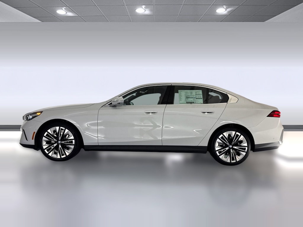 New 2026 BMW 530i Sedan