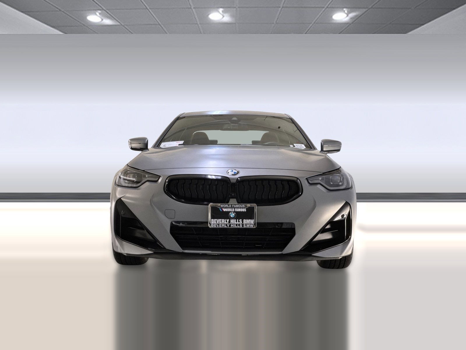 2025 BMW 230i photo 4