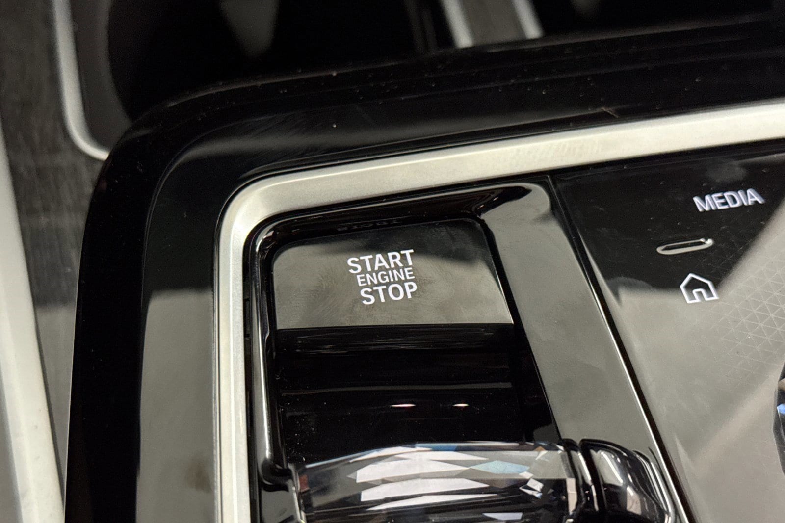 2025 BMW 7 Series 760i - Photo 19