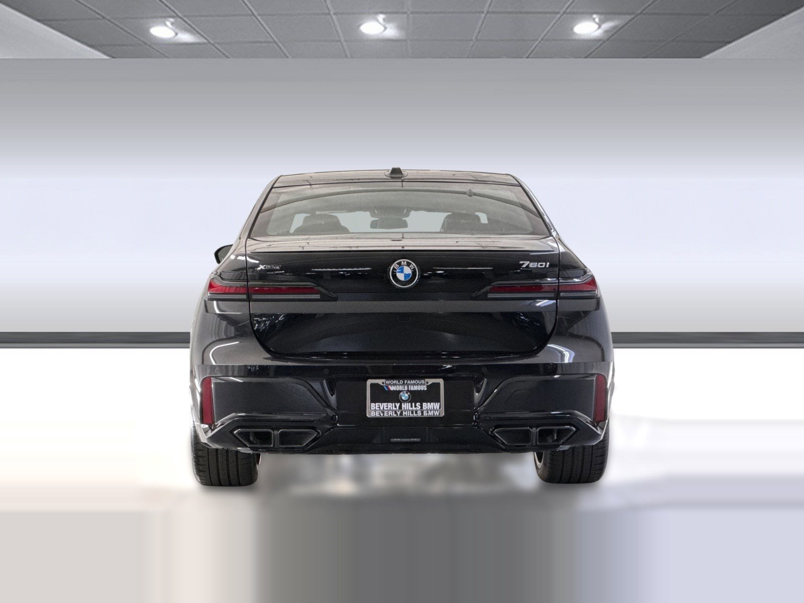 2025 BMW 7 Series 760i - Photo 10