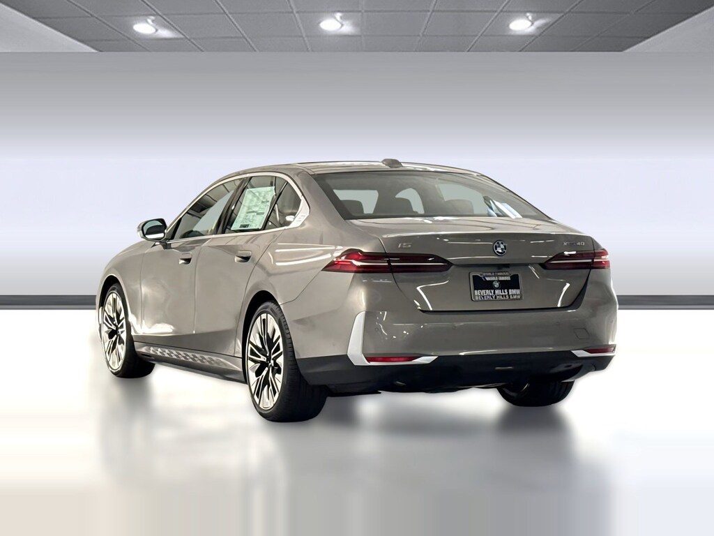 Used 2026 BMW i5 xDrive40 Sedan