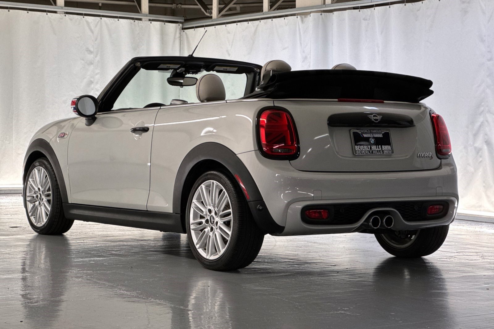 2020 Mini Cooper Convertible S photo 3