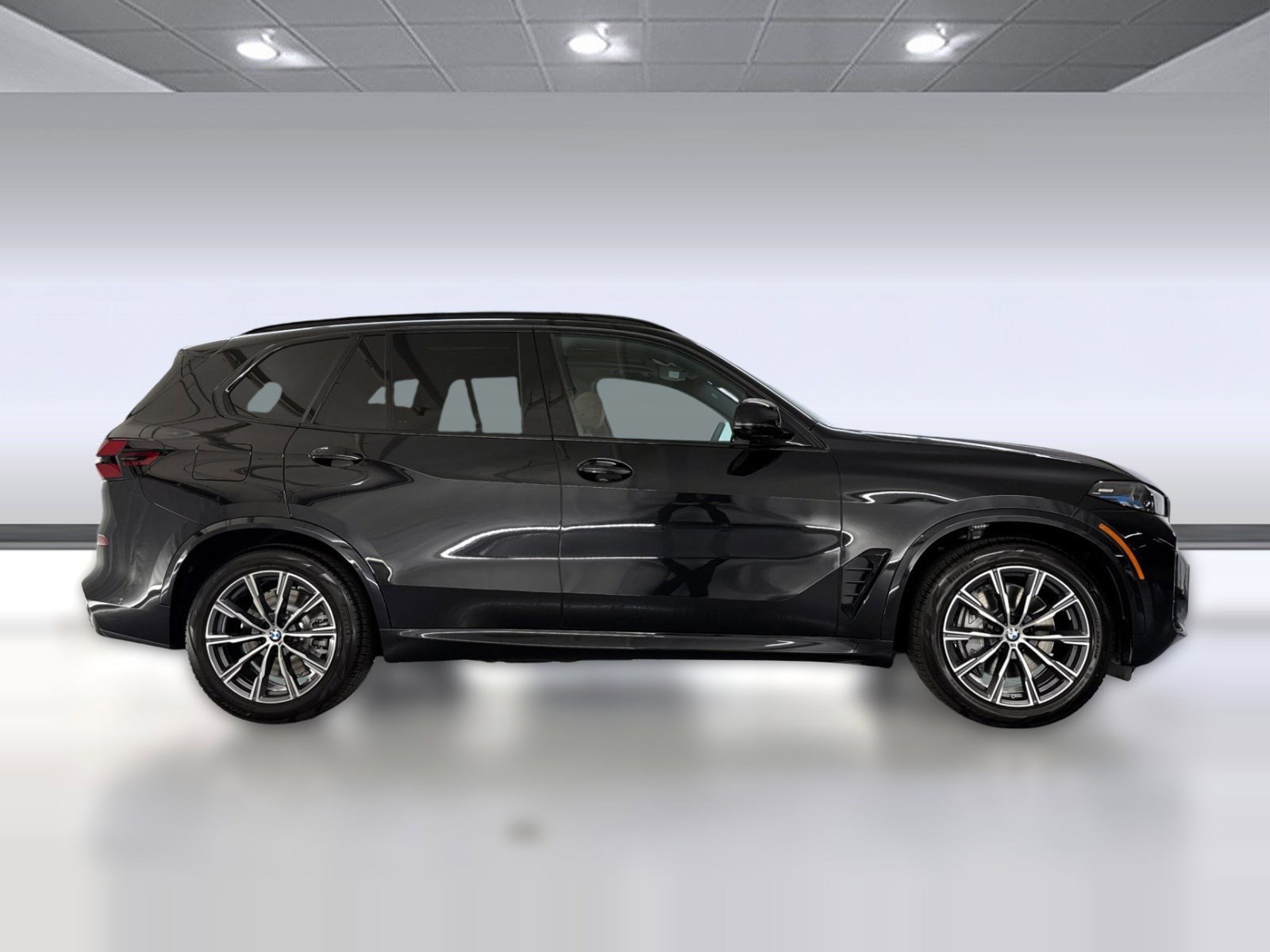2026 BMW X5 PHEV xDrive50e photo 3