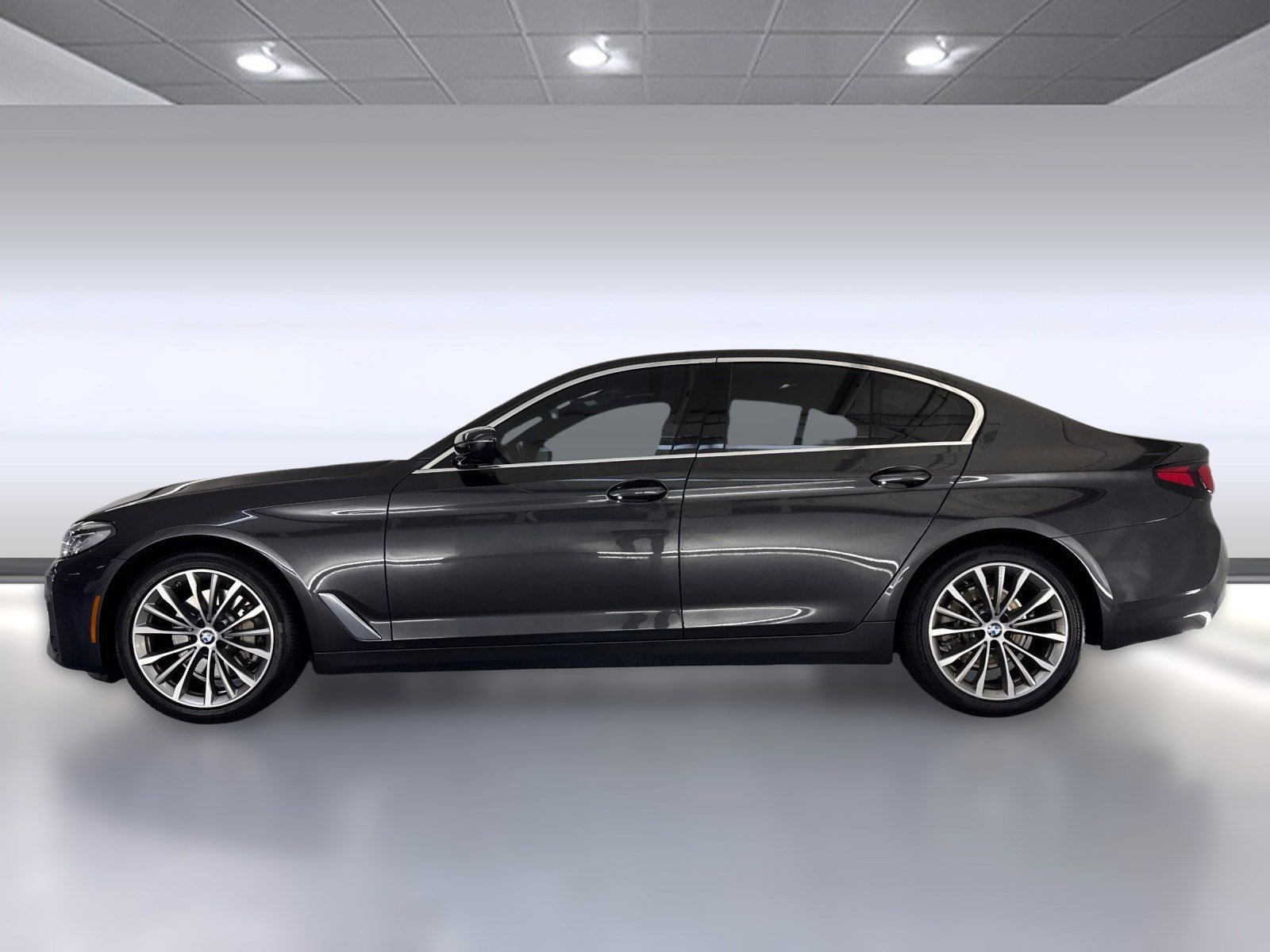 2022 Bmw 530i 5-Series photo 2
