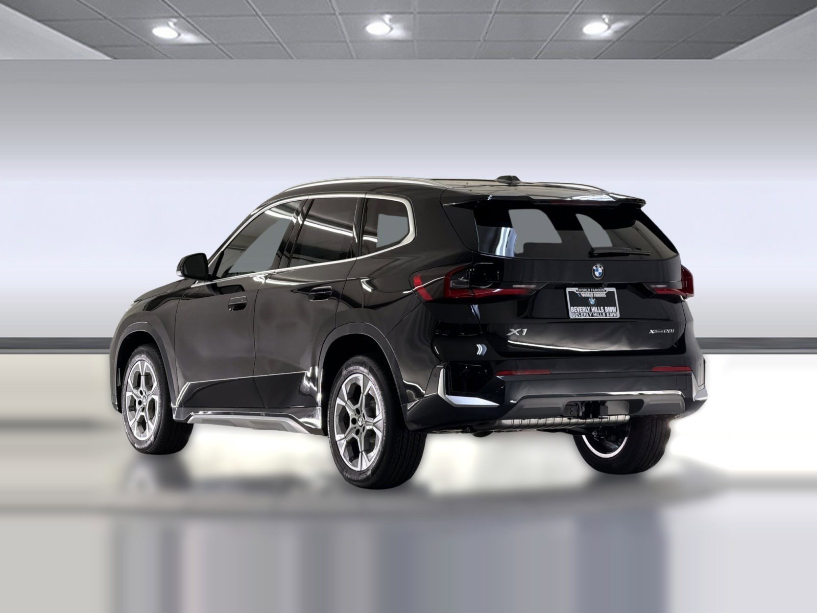 2026 BMW X1 xDrive28i photo 2