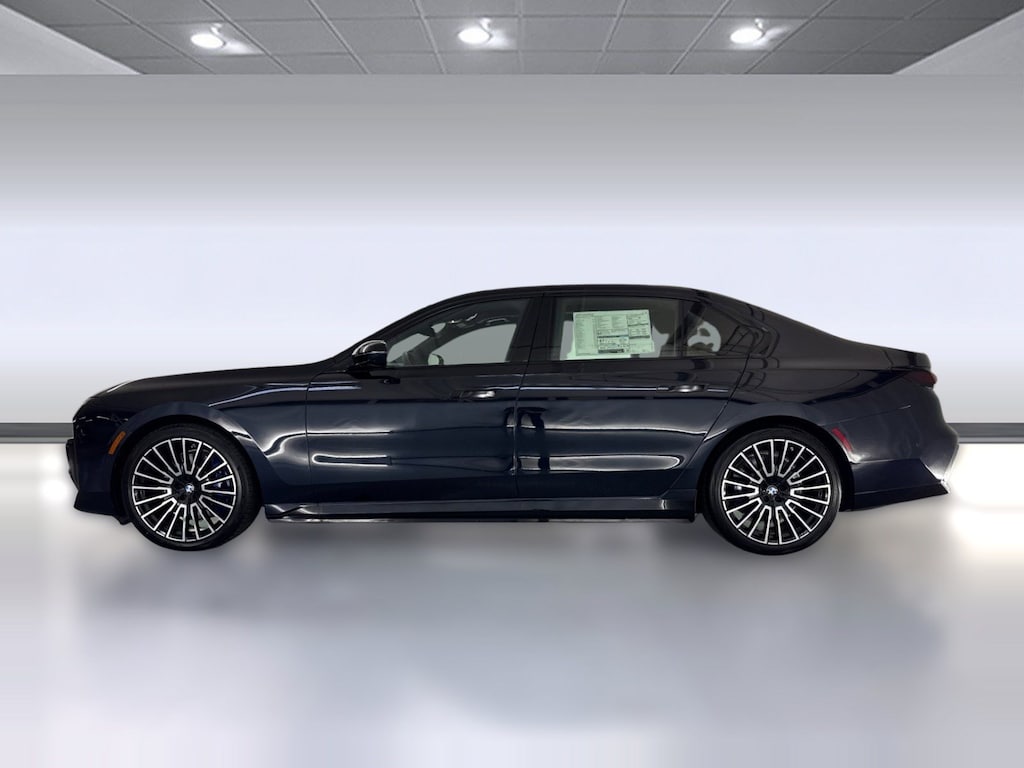 Used 2025 BMW i7 xDrive60 Sedan