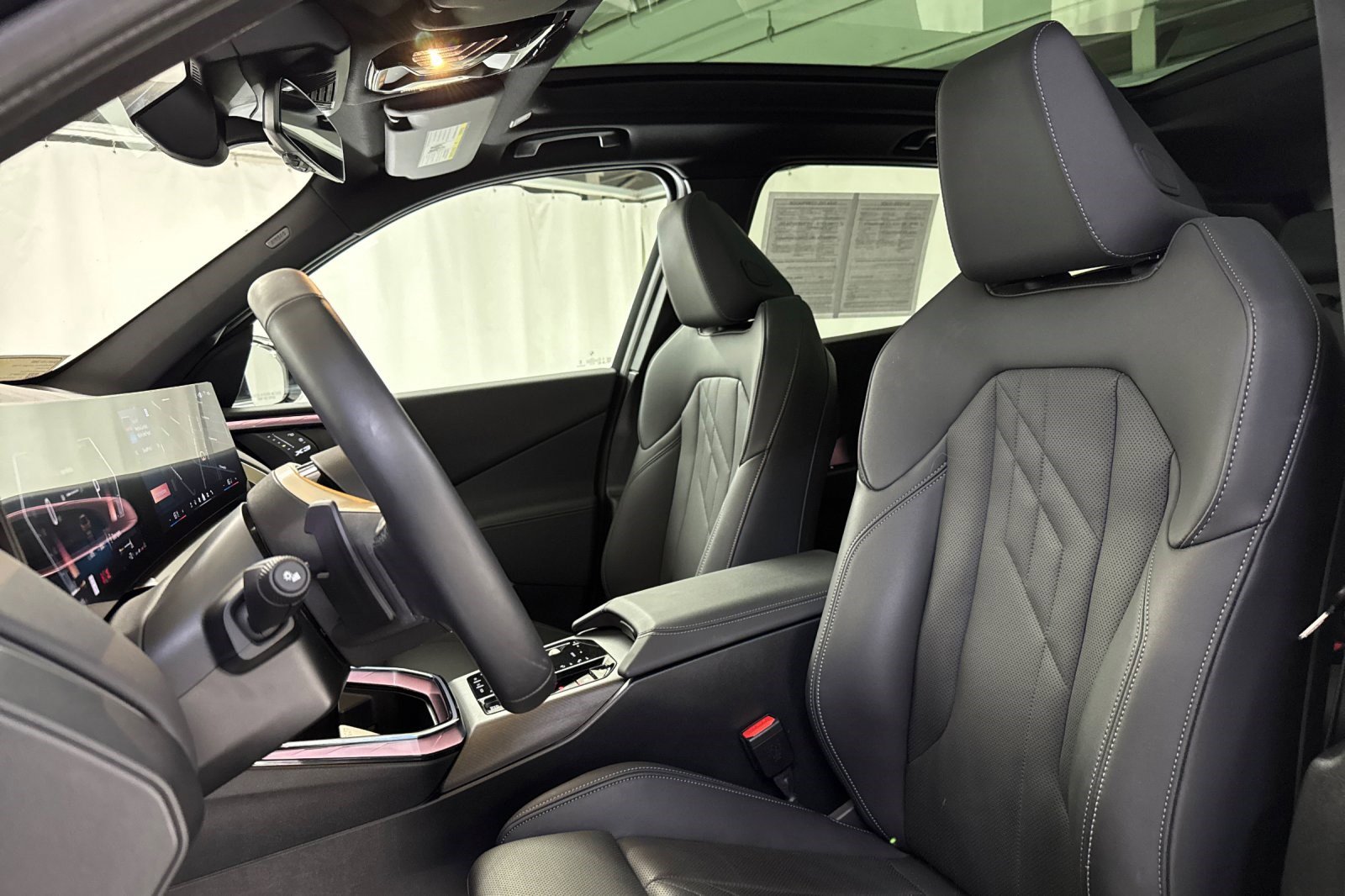 2025 BMW X3 30 - Photo 21