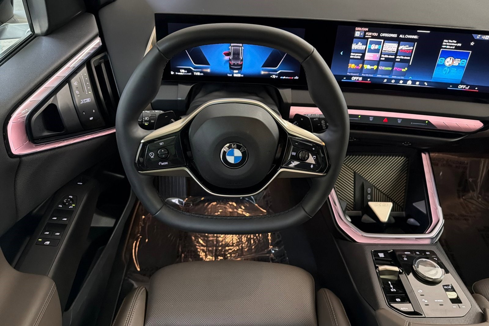 2025 BMW X3 30 - Photo 27