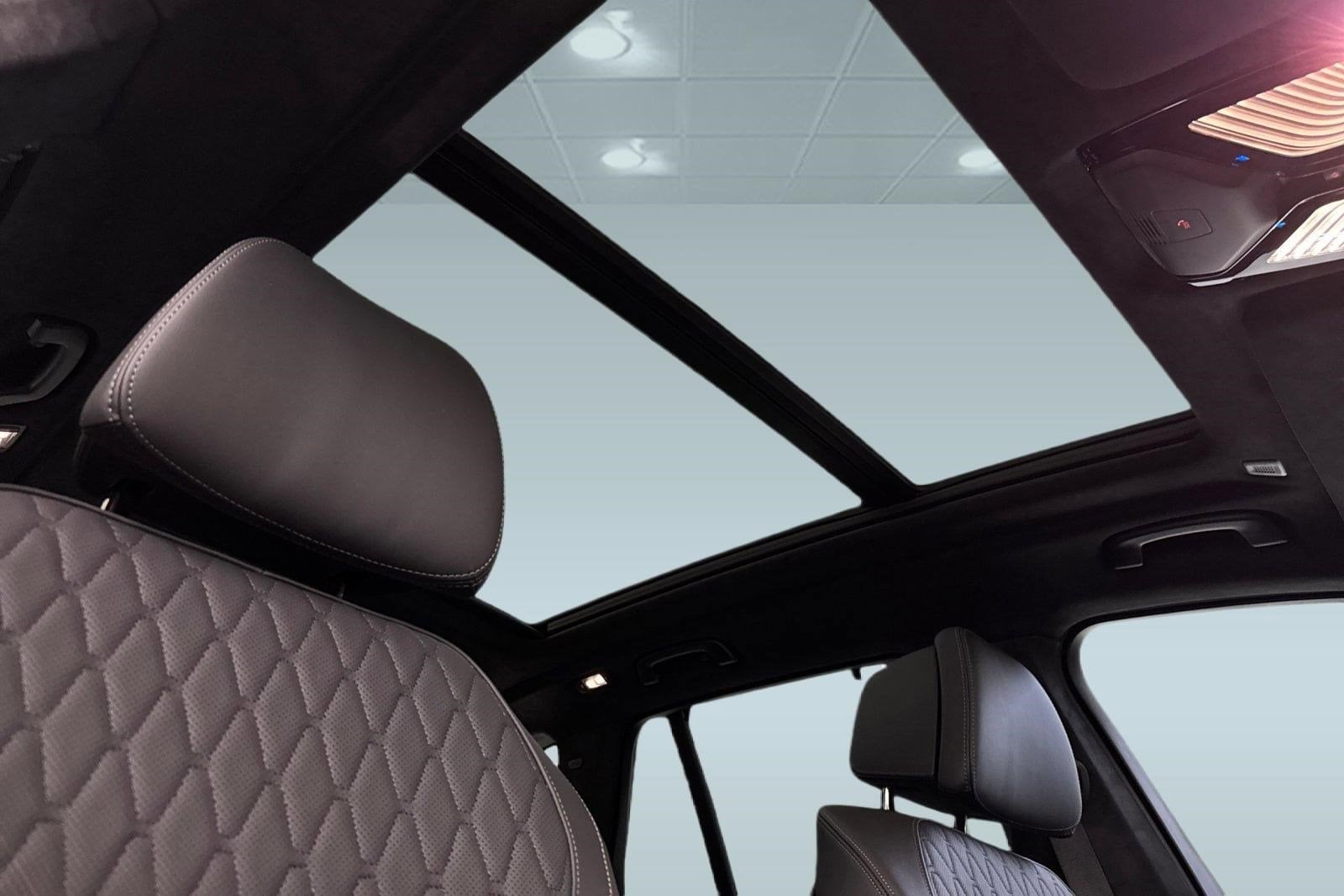 2026 BMW X5 50e - Photo 15