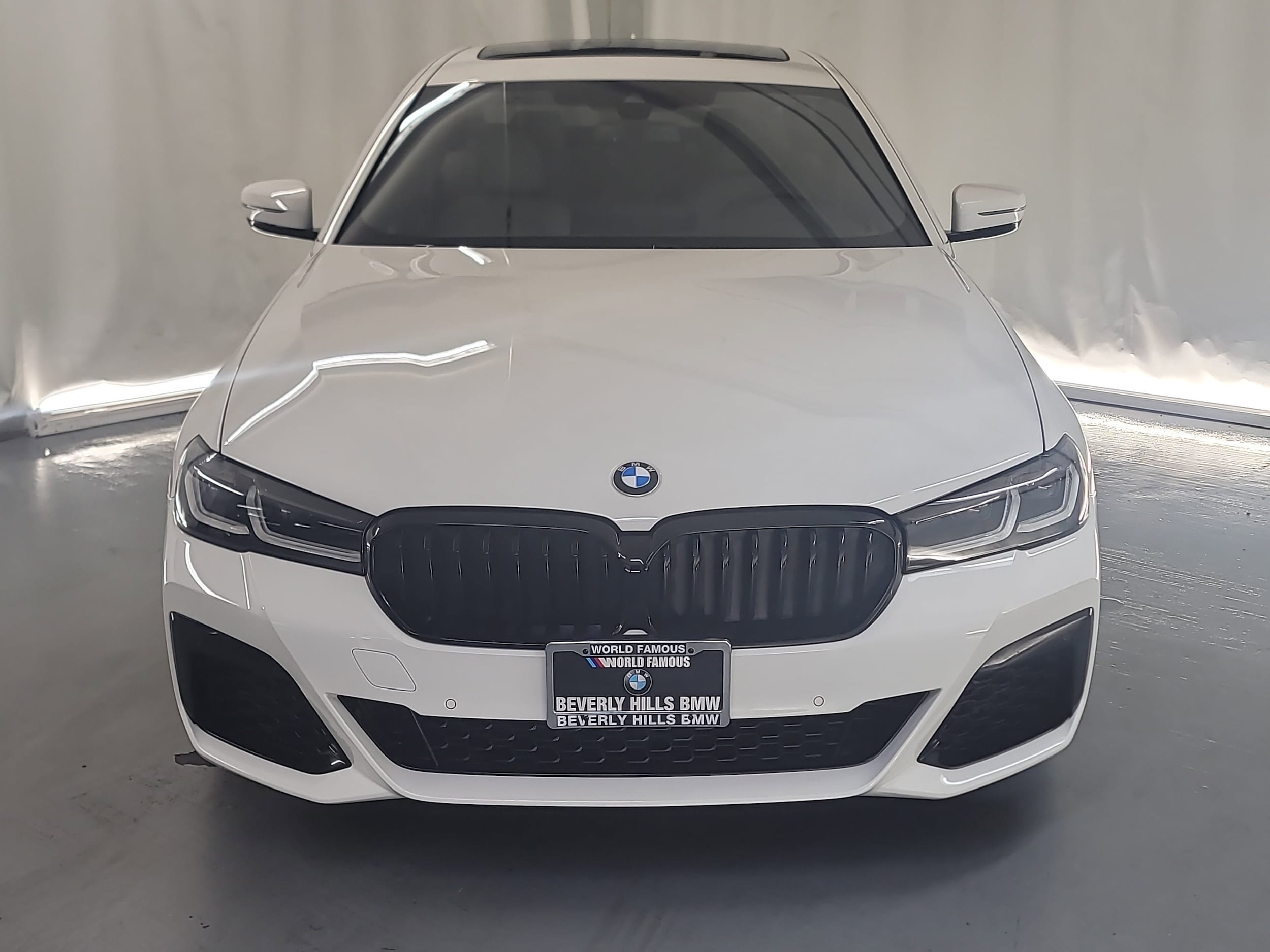 Used 2022 BMW 5 Series 530i with VIN WBA53BH00NCJ42185 for sale in Los Angeles, CA