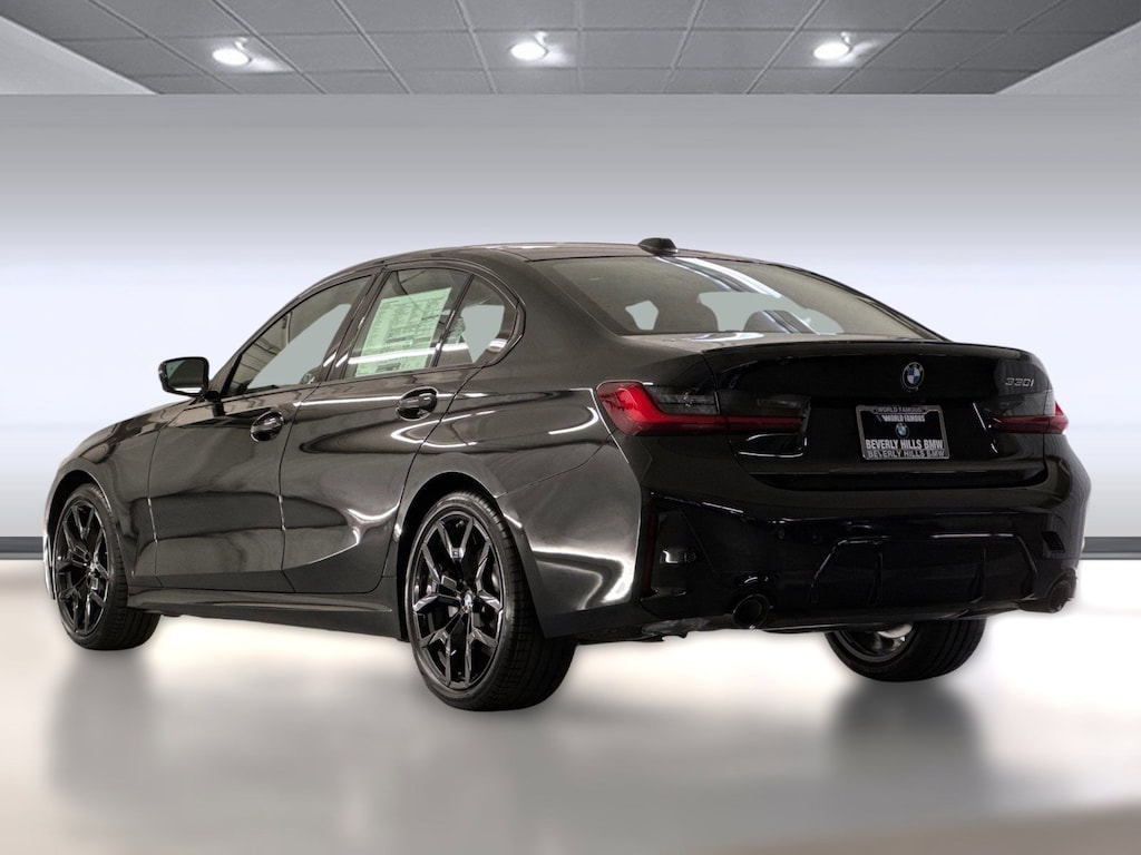 New 2026 BMW 330i Sedan