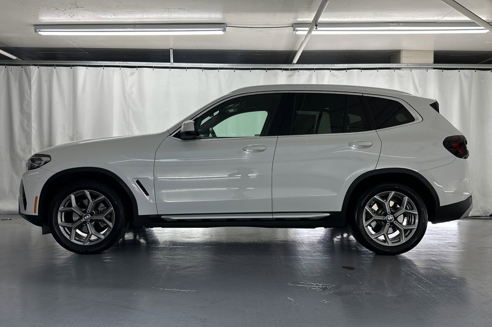 2023 Bmw X3 sDrive30i photo 2