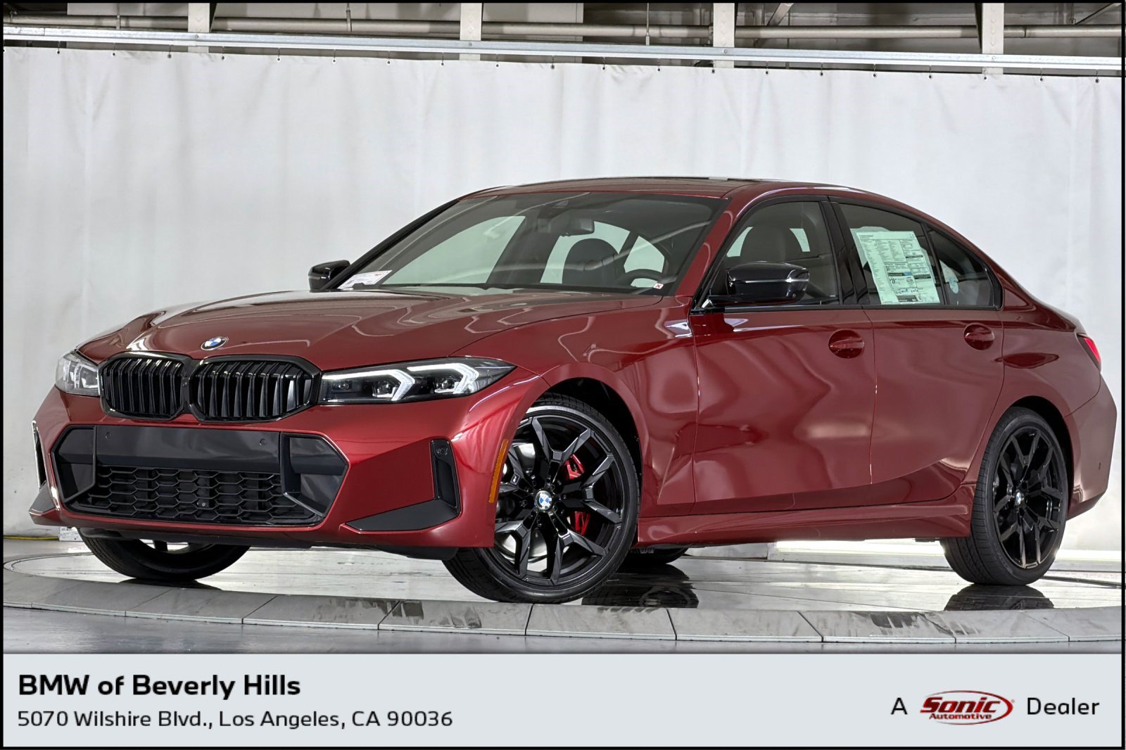  BMW 330i