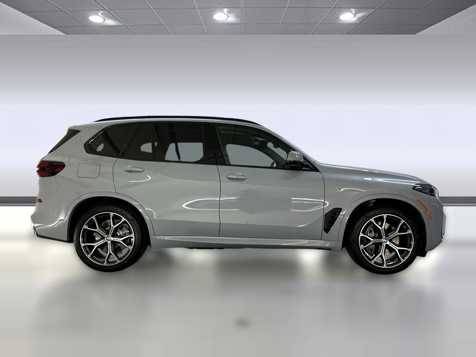 2026 BMW X5 PHEV xDrive50e photo 6
