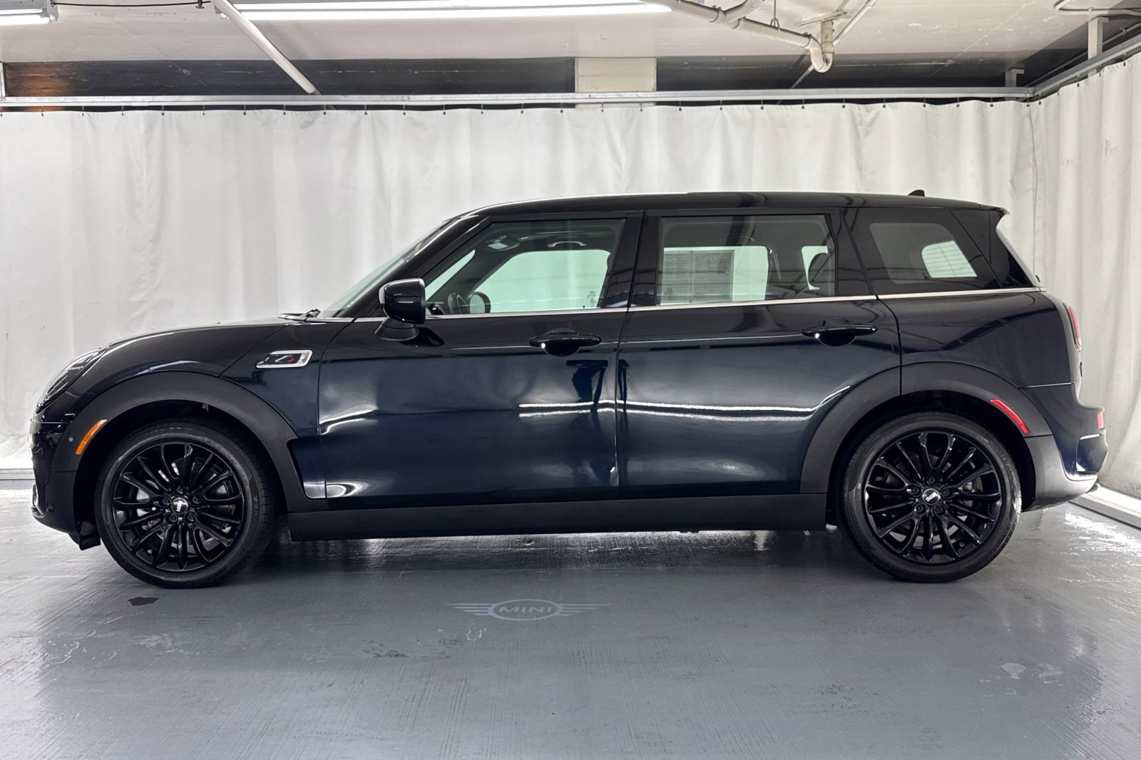 2023 Mini Clubman Base S photo 2