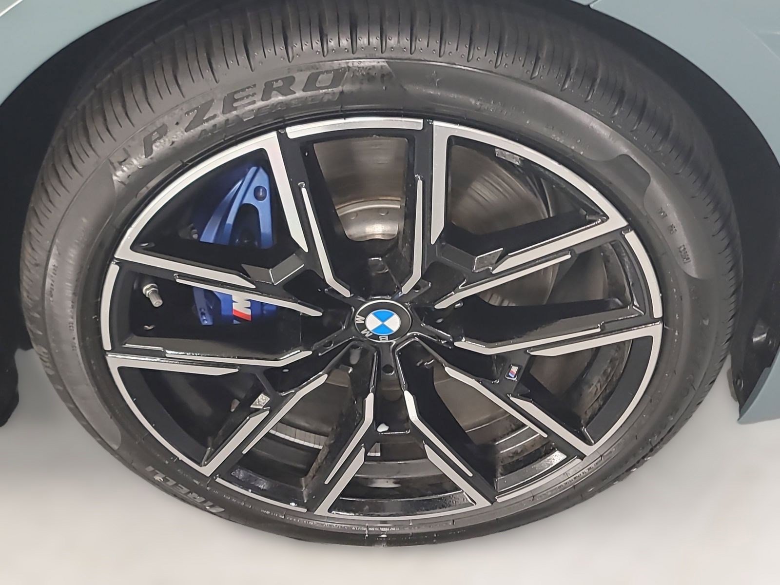 2025 Bmw i4 eDrive40 photo 3