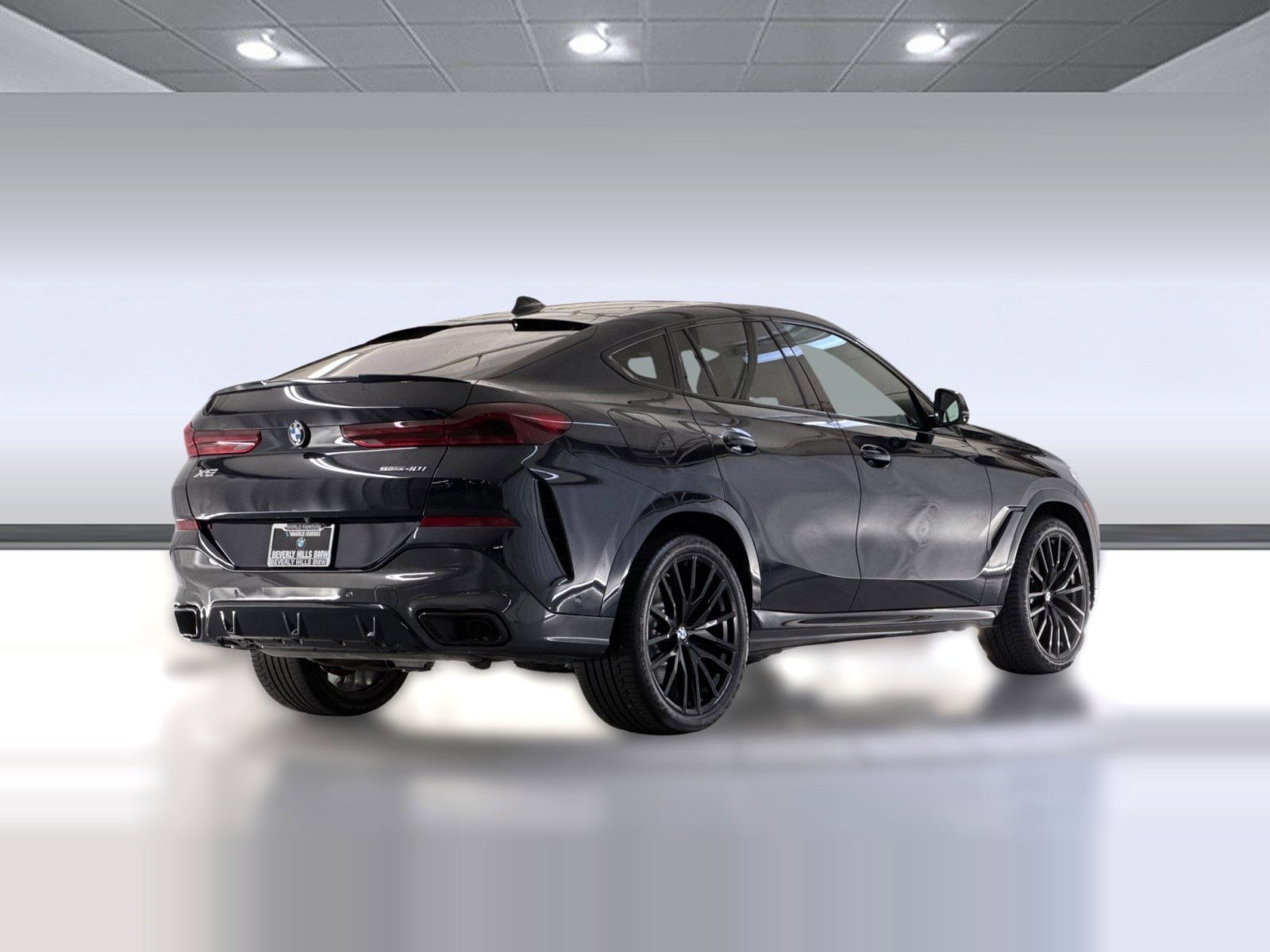 2020 BMW X6 photo 3
