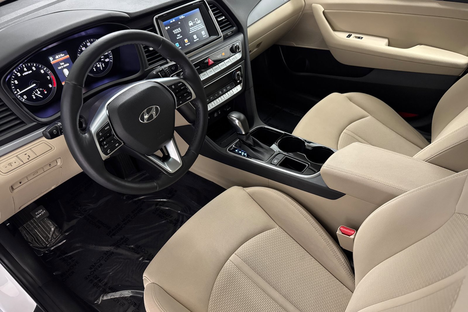 2019 Hyundai Sonata SEL photo 4