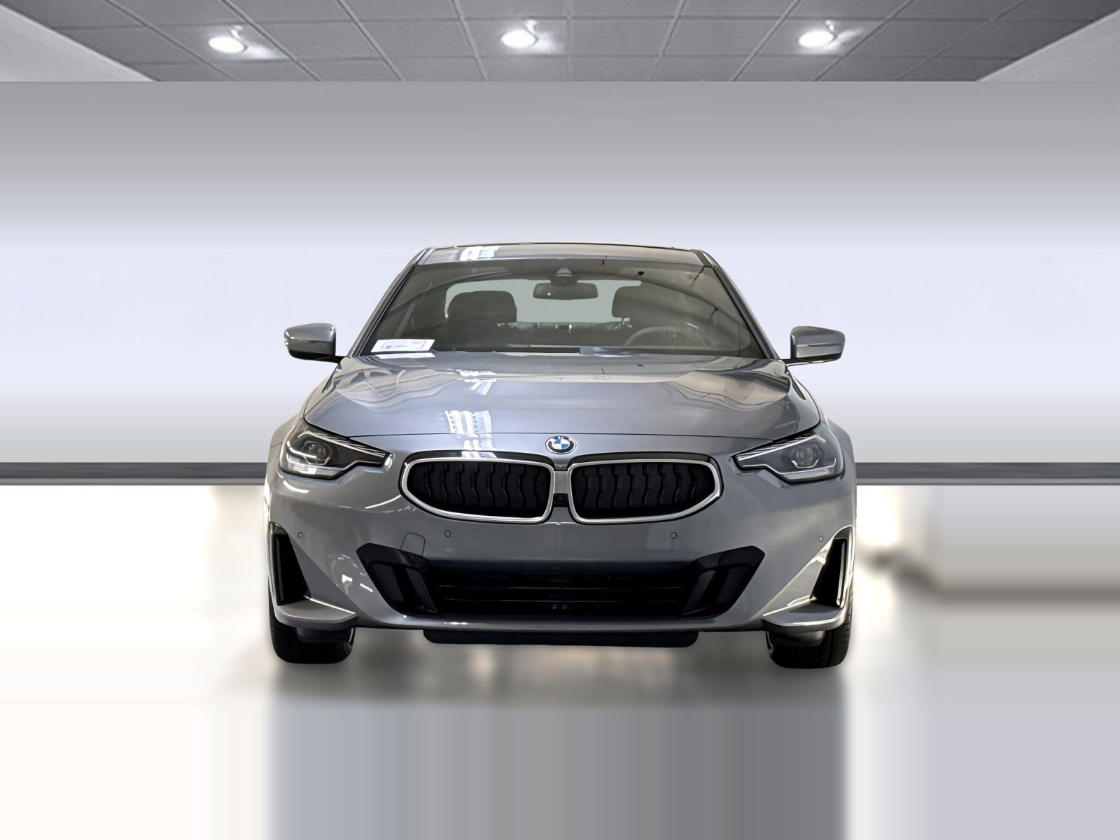 2025 BMW 230i photo 5