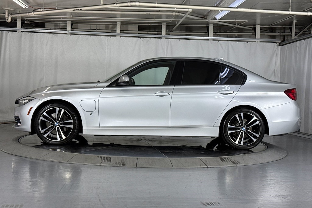 Used 2018 BMW 330e Sedan