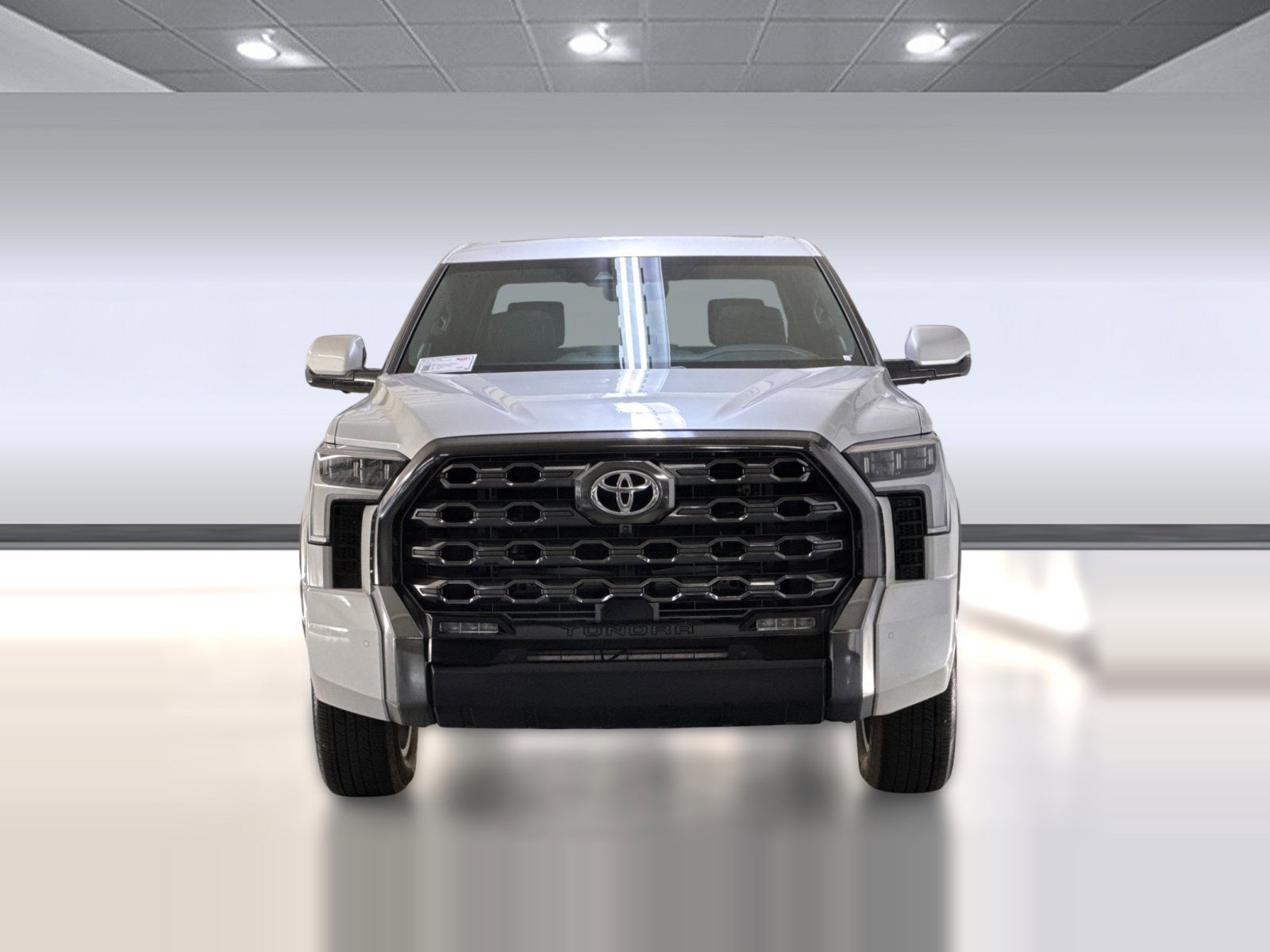 2025 Toyota Tundra Platinum photo 4