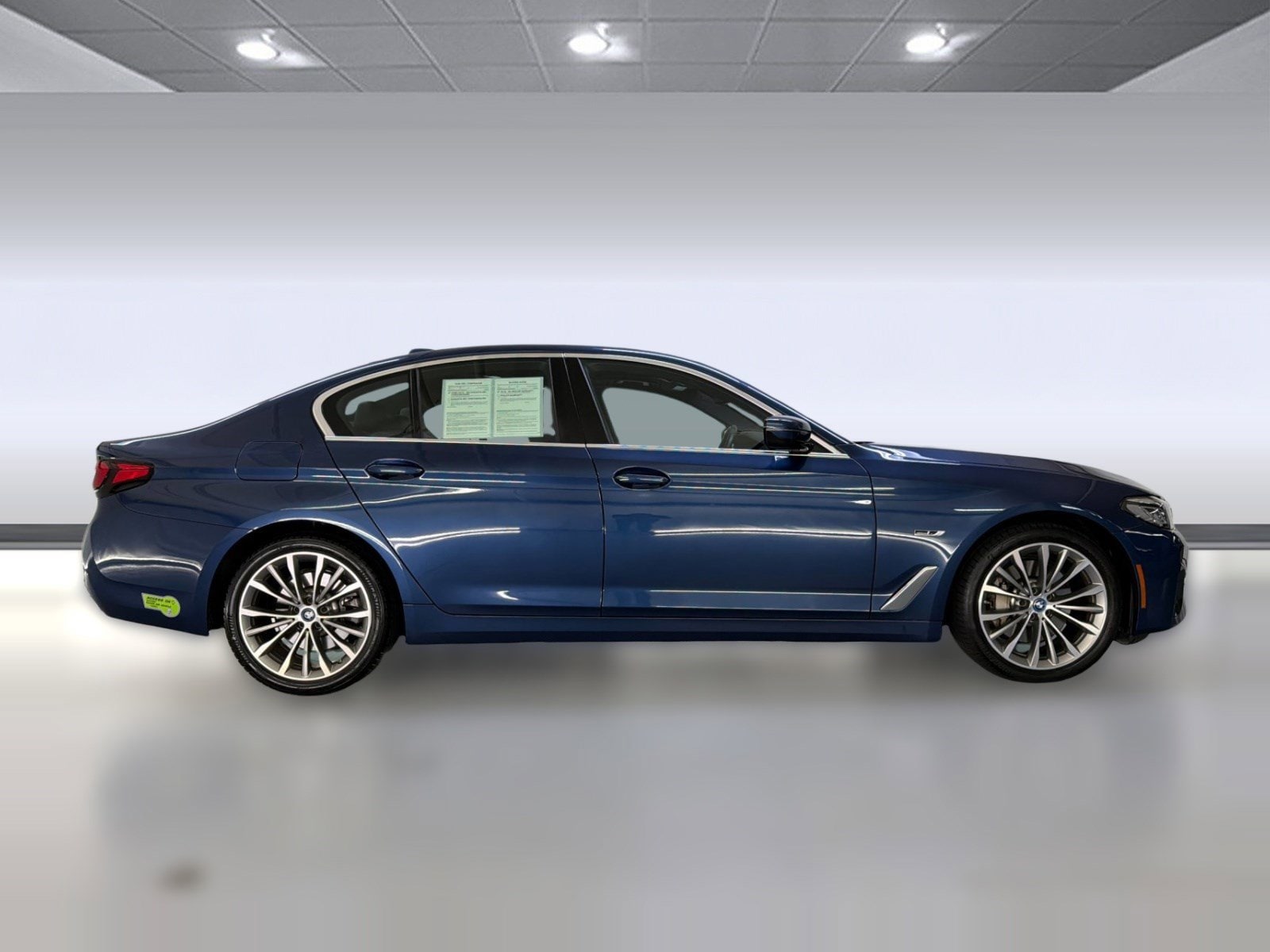 2023 BMW 530e photo 6