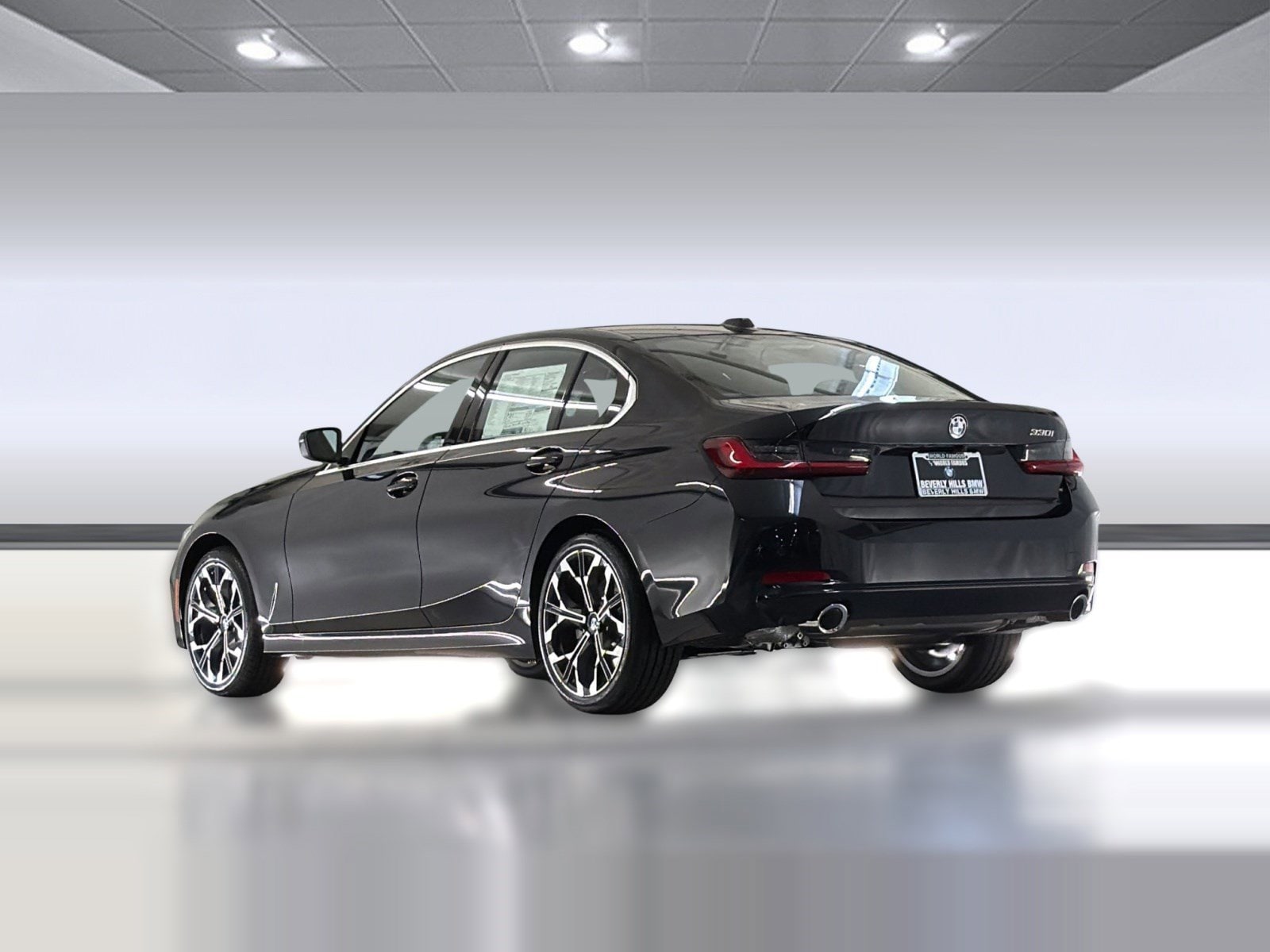 2026 BMW 330i photo 2