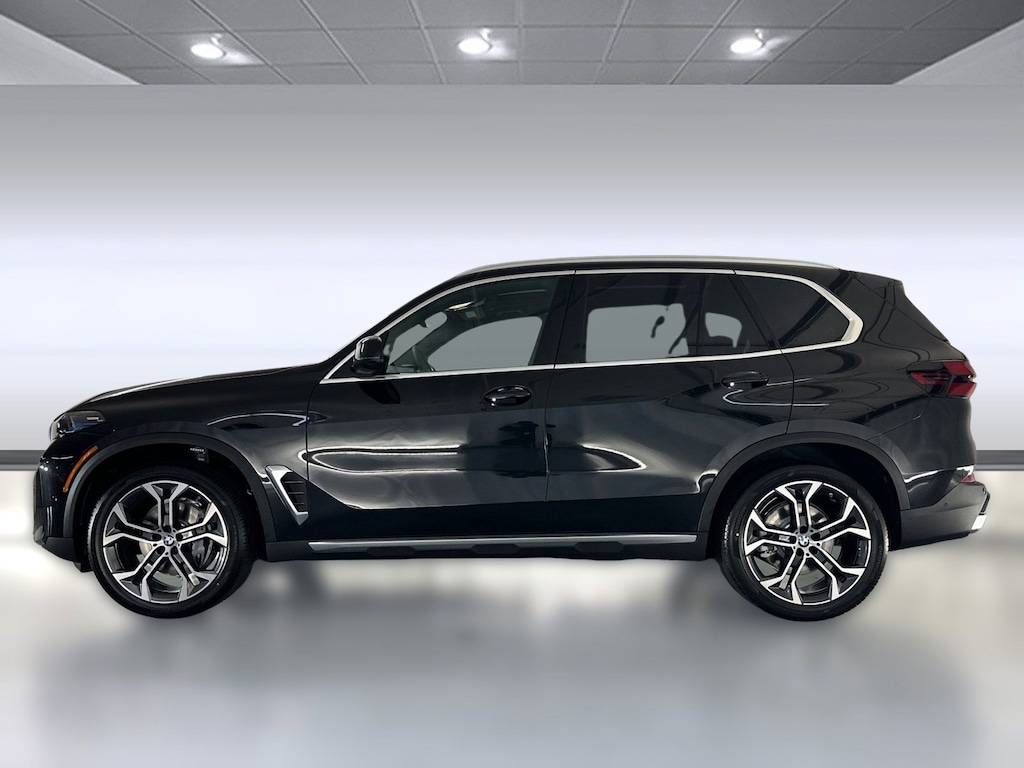New 2026 BMW X5 sDrive40i SUV