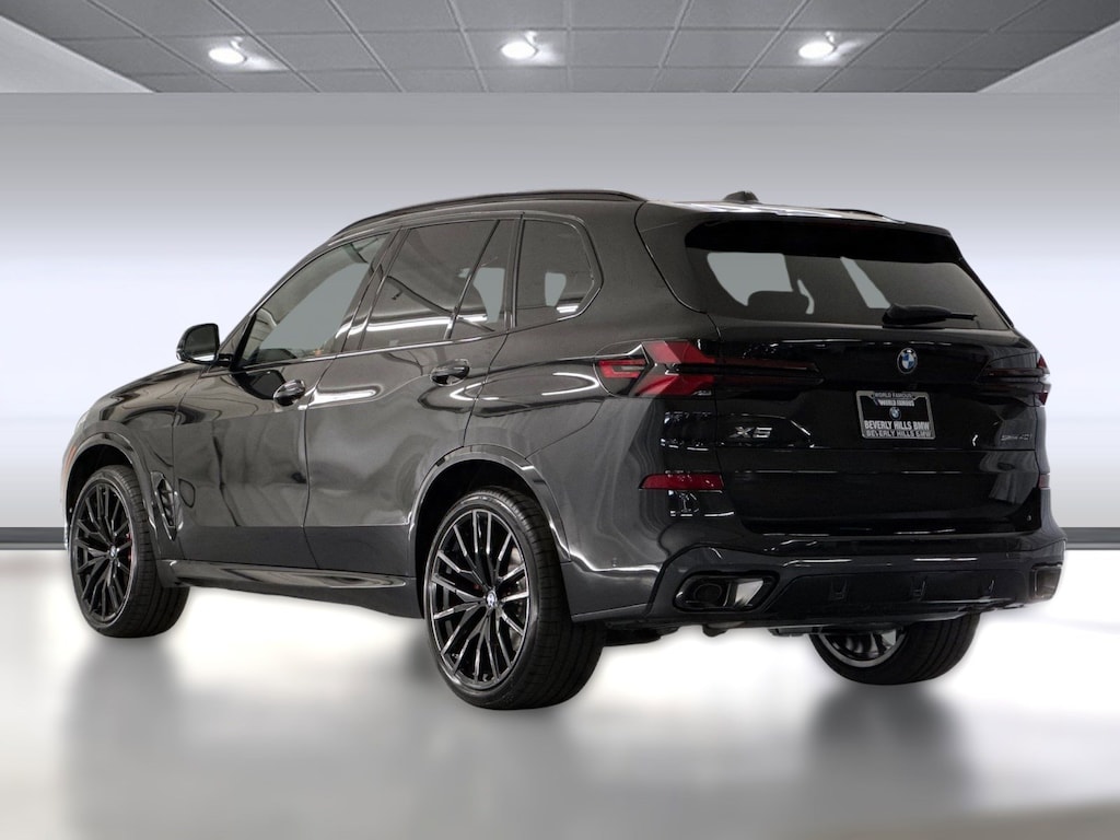 New 2026 BMW X5 sDrive40i SUV