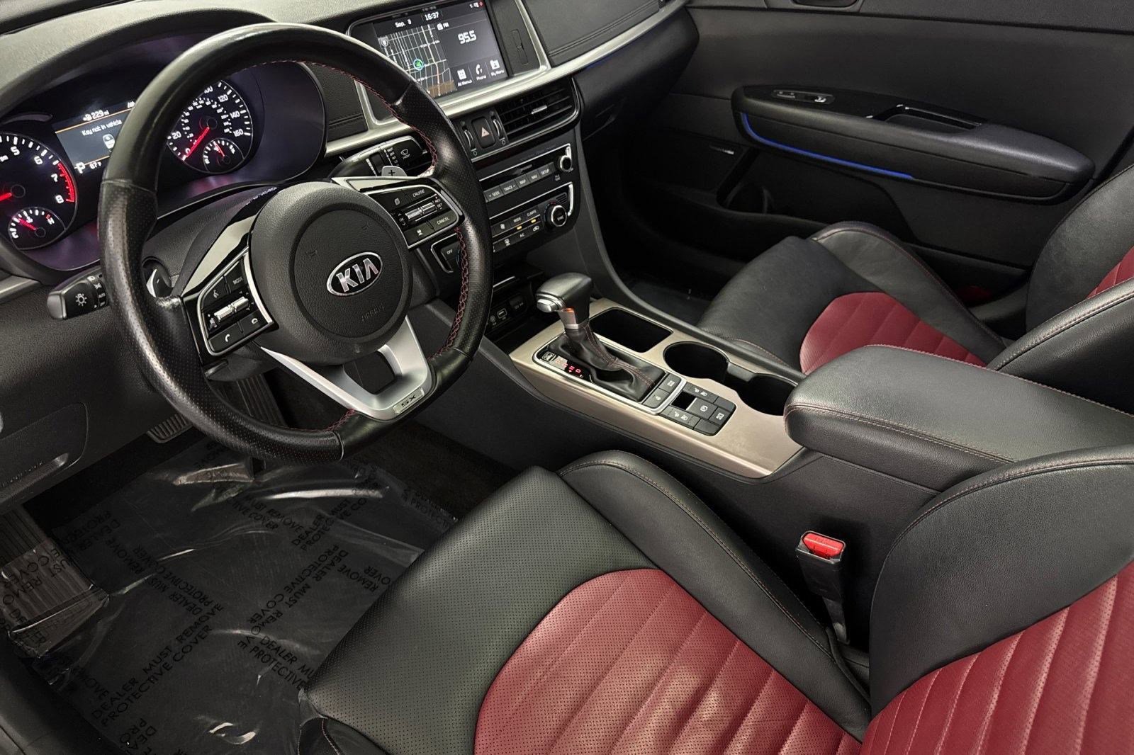2019 Kia Optima SX photo 4