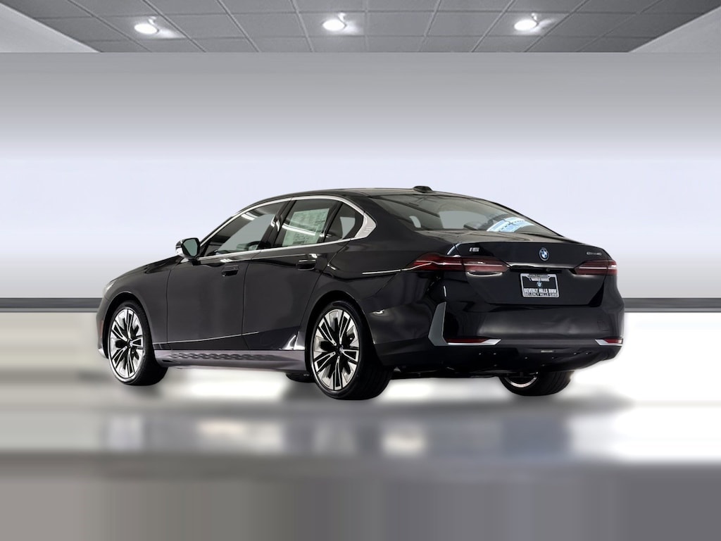 New 2026 BMW i5 eDrive40 Sedan