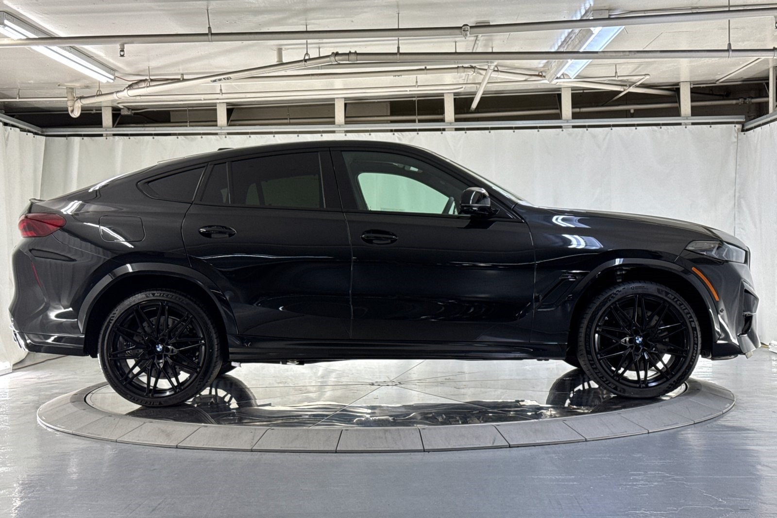 X6 M Competition SUV