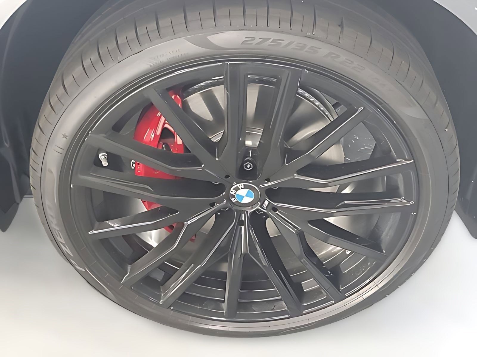 2026 BMW X5 sDrive40i photo 2