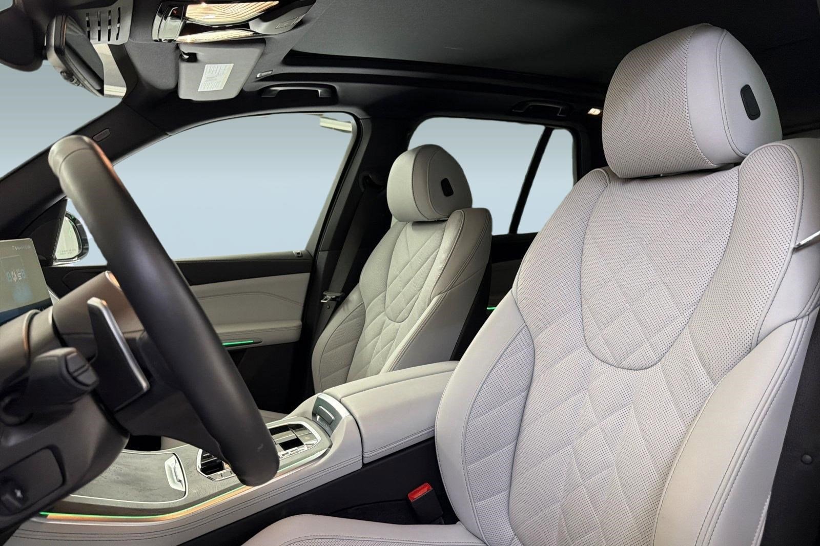 2026 BMW X5 sDrive40i photo 4