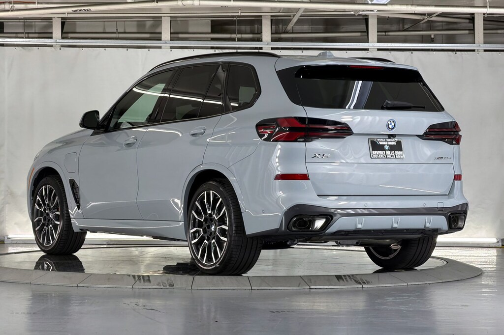 New 2026 BMW X5 PHEV xDrive50e SUV