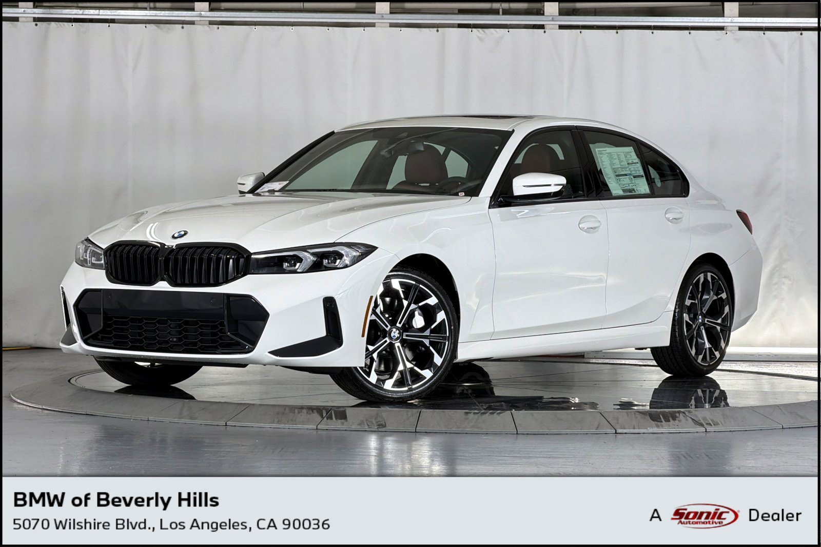  BMW 330i