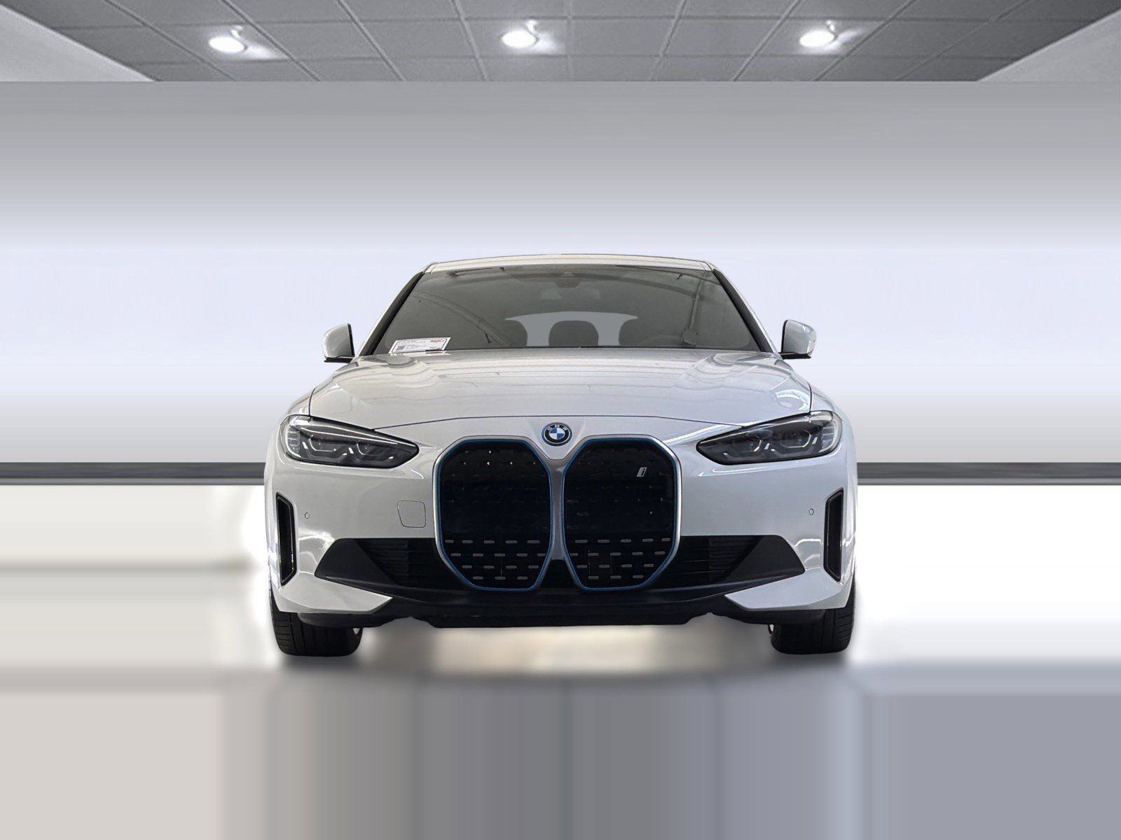 2023 BMW i4 photo 4