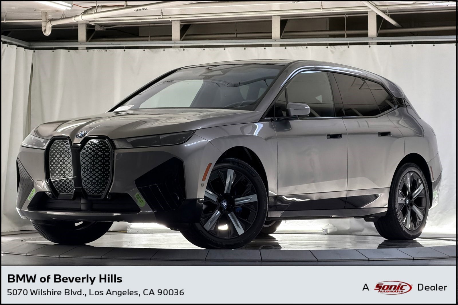 2023 BMW iX xDrive50's photo