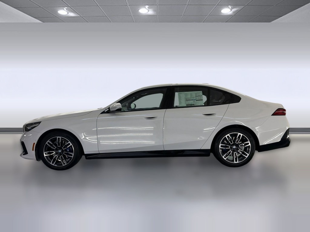 Used 2026 BMW 530i Sedan