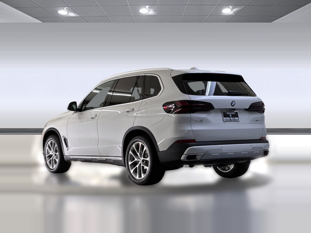 New 2026 BMW X5 xDrive40i SUV