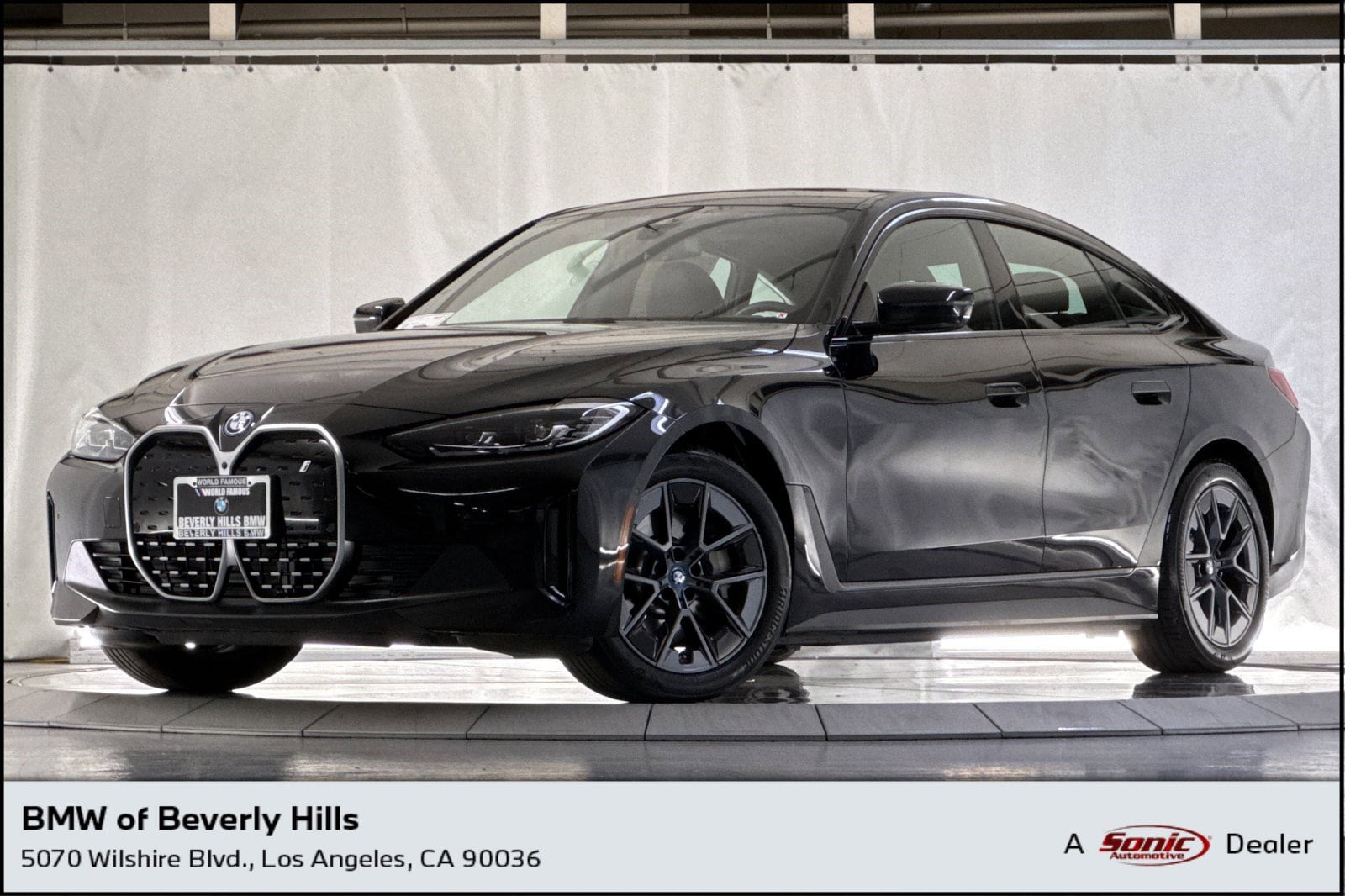 2023 BMW i4 eDrive40's photo