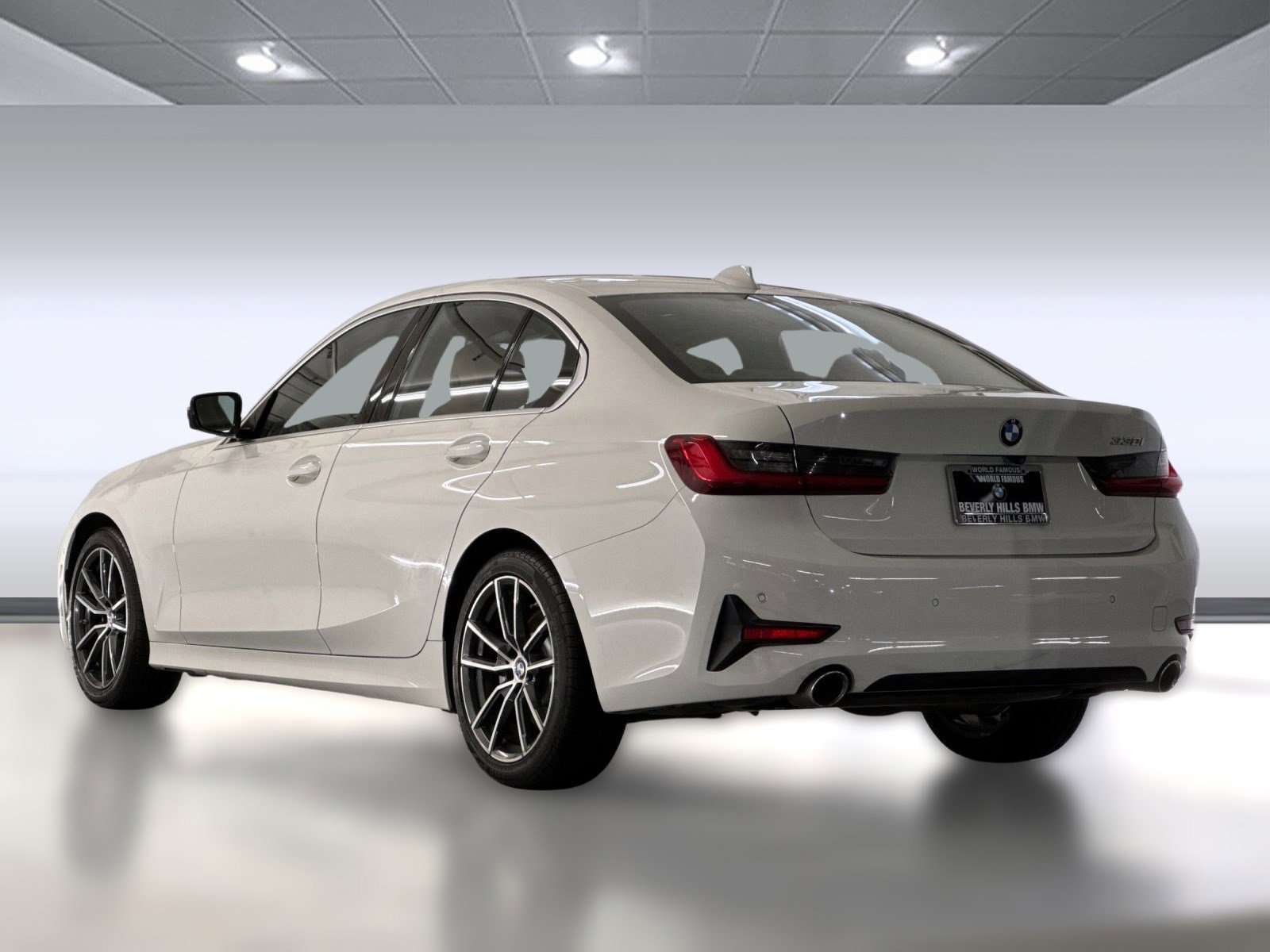 2019 Bmw 330i 3-Series photo 2