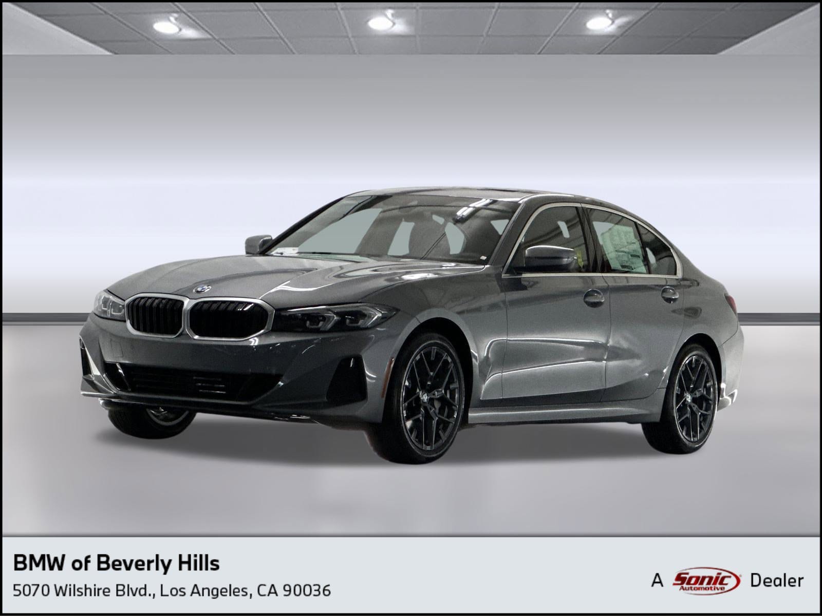 2025 BMW 3 Series 330i's photo